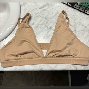Lululemon wundermost ultra soft nulu triangle bralette